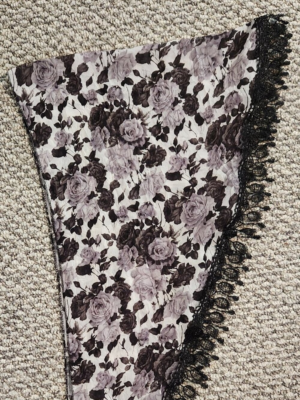 Women's Decorative Scarf - Black and White Roses